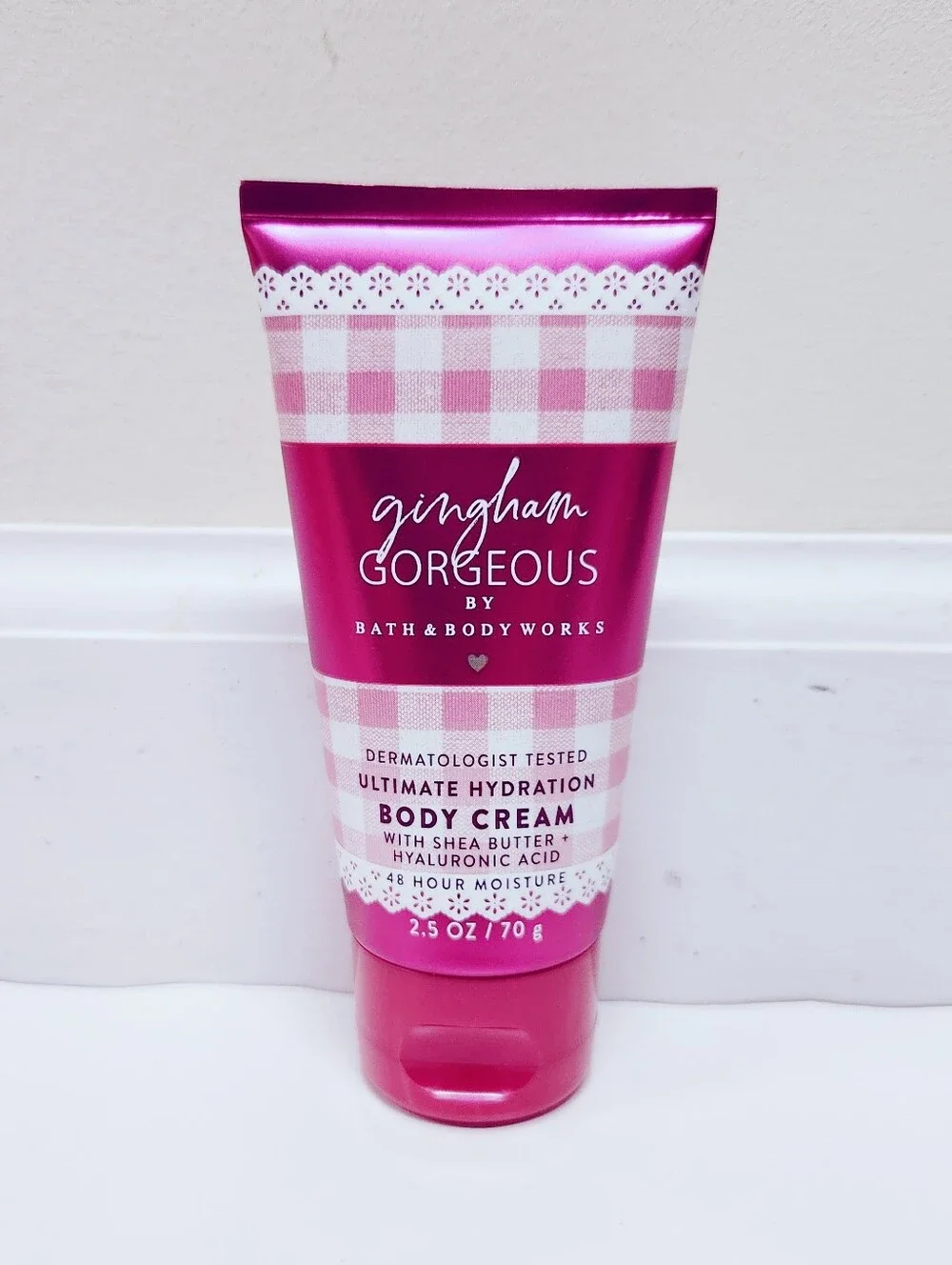 ⭐4/$15 Bath & Body Works Gingham Gorgeous Ultimate Hydration Body Cream